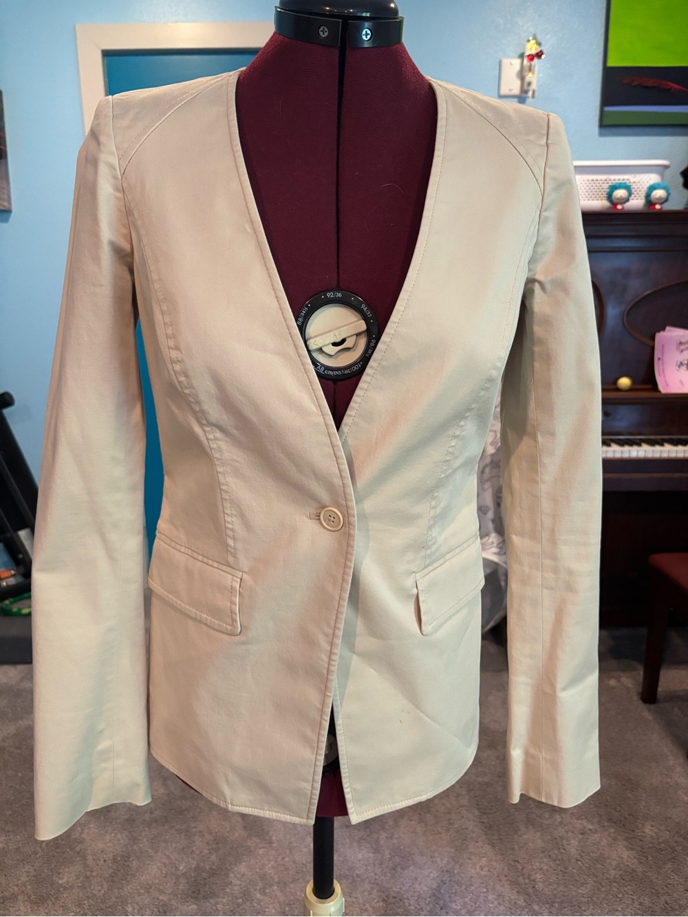 Body by Victoria Cream Tailored Single-Button Blazer